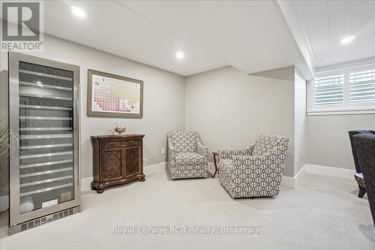 230 Ironwood Way, Georgian Bluffs, Ontario  N0H 1S0 - Photo 35 - X12034978