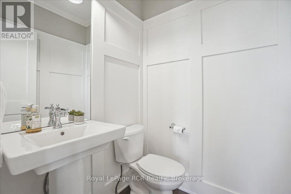 230 Ironwood Way, Georgian Bluffs, Ontario  N0H 1S0 - Photo 6 - X12034978