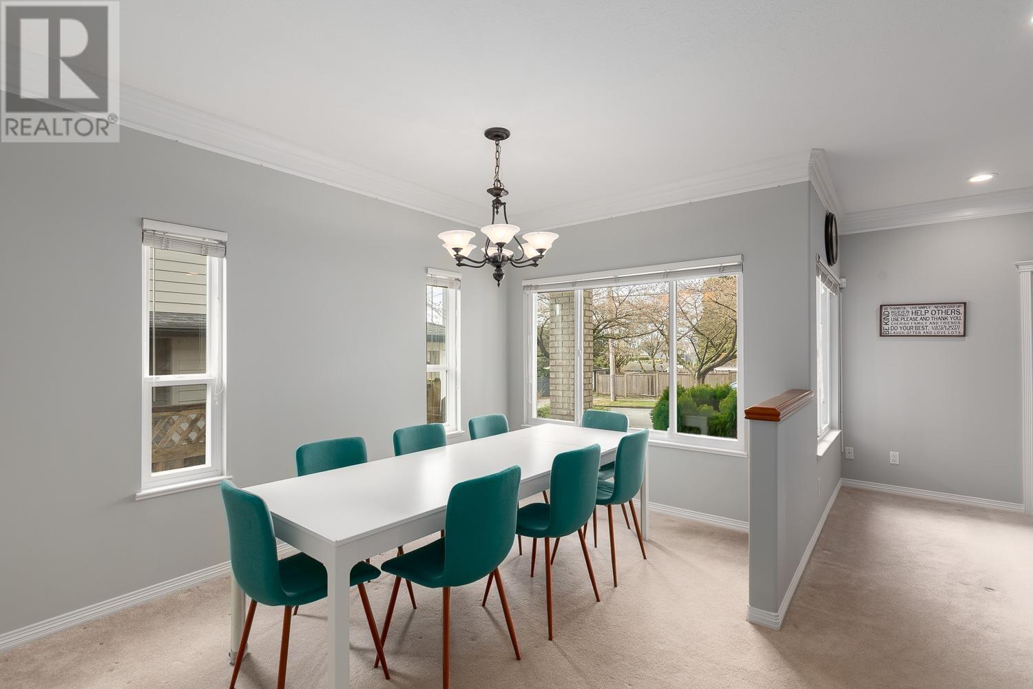 913 Fourteenth Street, New Westminster, British Columbia  V3M 4P8 - Photo 3 - R2980141