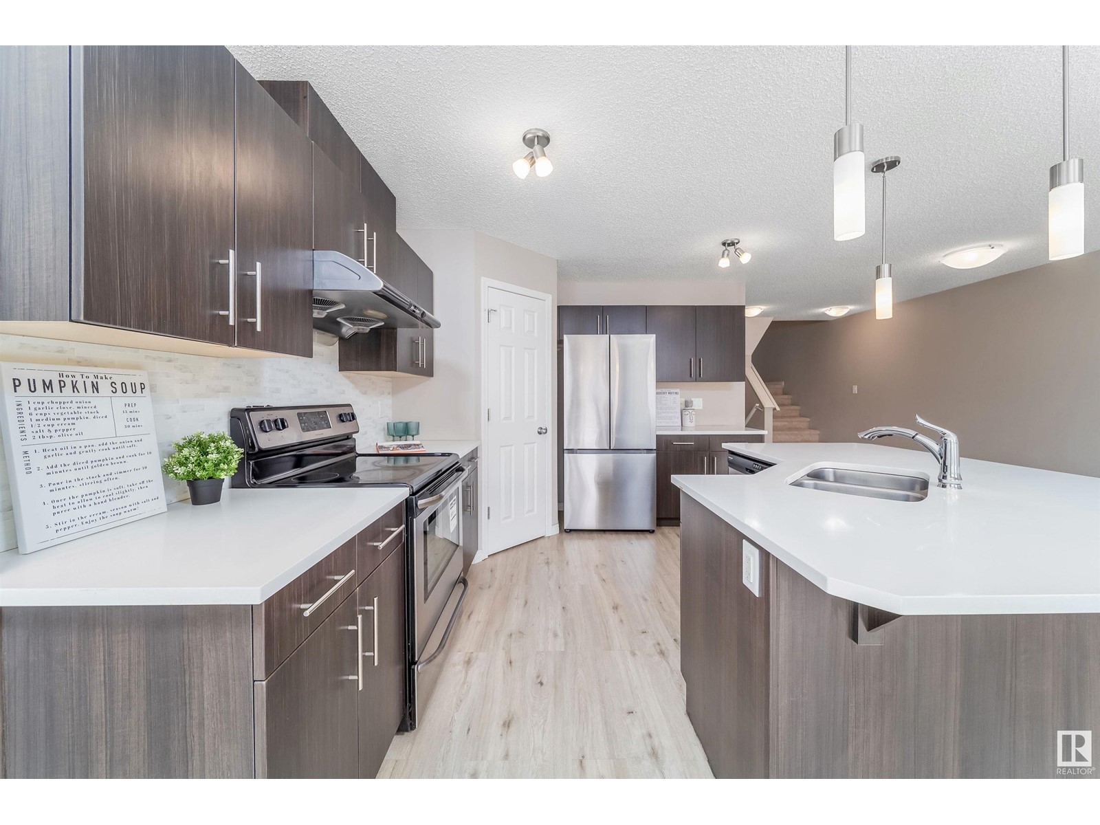 4707 Crabapple Ru Sw, Edmonton, Alberta  T6X 0Y7 - Photo 9 - E4426896