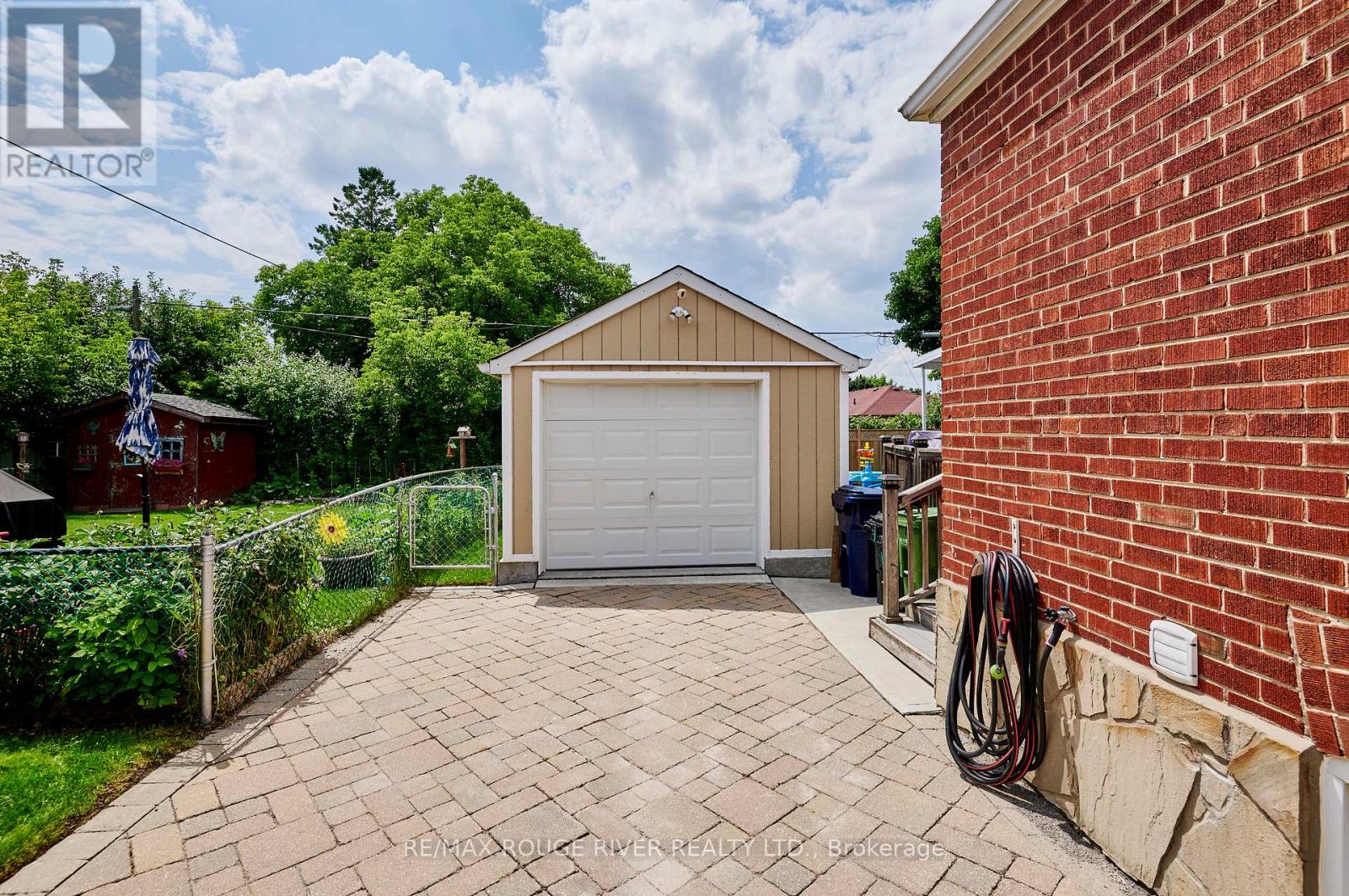 Property at 52 MARSH ROAD image 2