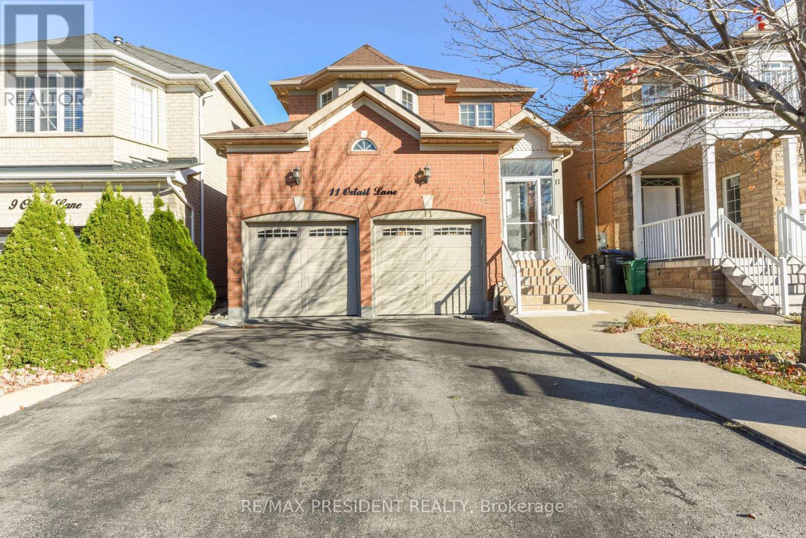 11 Oxtail Lane, Brampton, Ontario  L6X 5E2 - Photo 1 - W10413622