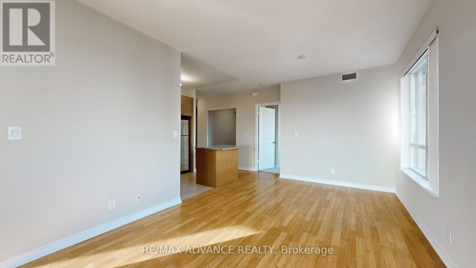 1803 - 133 Wynford Drive, Toronto, Ontario  M3C 0J5 - Photo 11 - C12034963