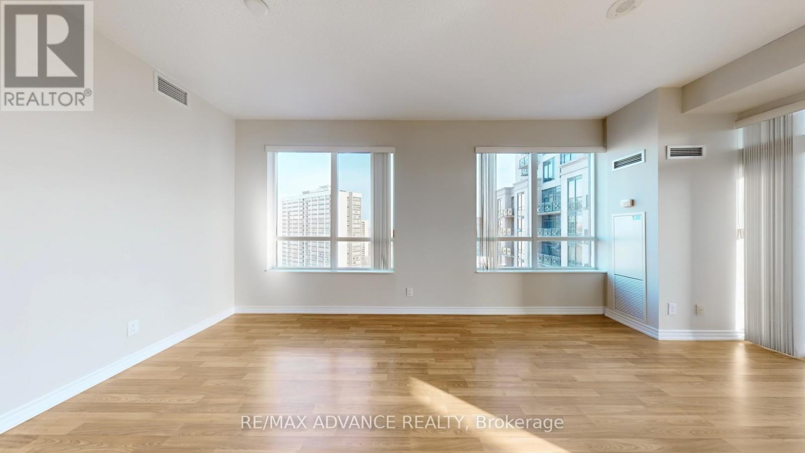 1803 - 133 Wynford Drive, Toronto, Ontario  M3C 0J5 - Photo 14 - C12034963