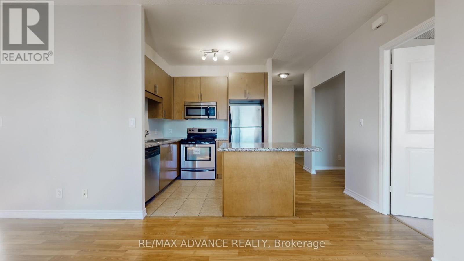 1803 - 133 Wynford Drive, Toronto, Ontario  M3C 0J5 - Photo 15 - C12034963
