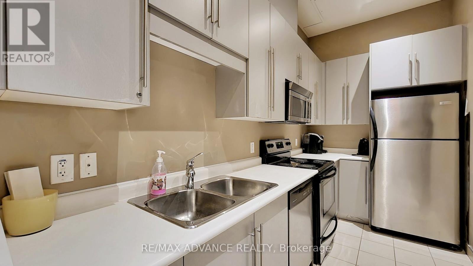 1803 - 133 Wynford Drive, Toronto, Ontario  M3C 0J5 - Photo 39 - C12034963