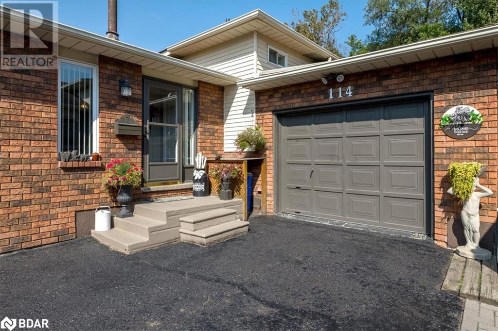 Property at 114 CHIEFTAIN Crescent image 2