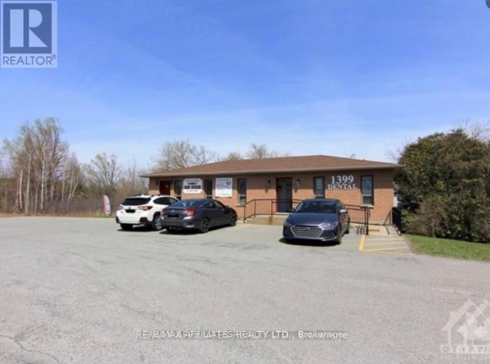 1399 Ellsworth Lane, Ottawa, Ontario  K4P 1N3 - Photo 3 - X12035045