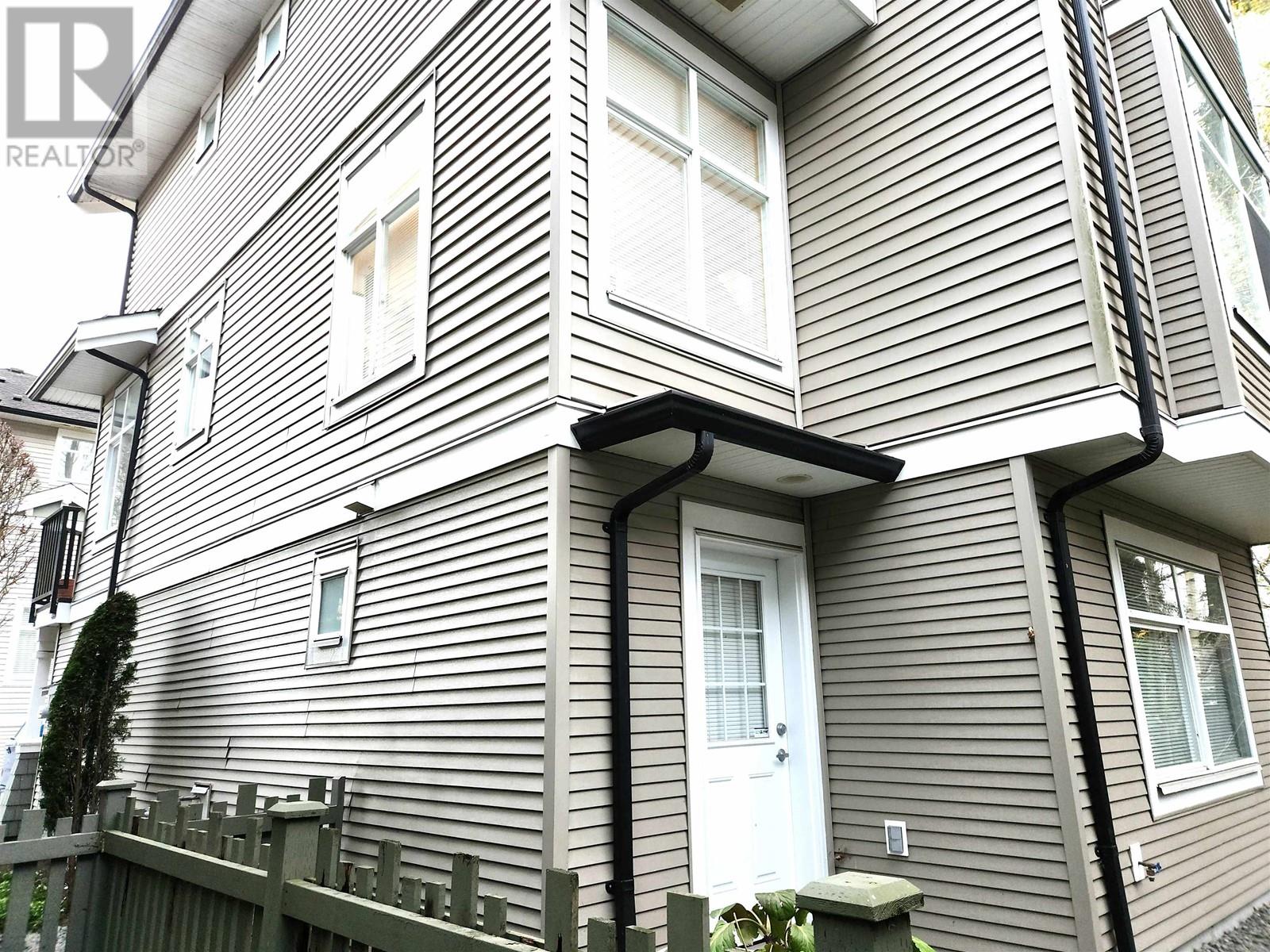 Listing Picture 24 of 27 : 21 9833 KEEFER AVENUE, Richmond / 烈治文 - 魯藝地產 Yvonne Lu Group - MLS Medallion Club Member