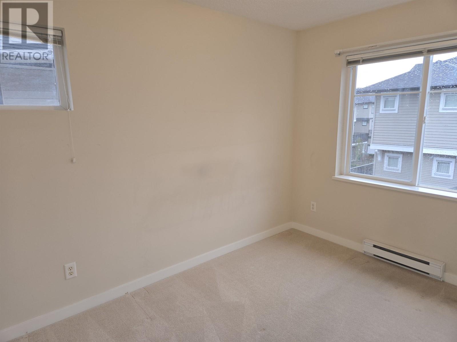 Listing Picture 12 of 27 : 21 9833 KEEFER AVENUE, Richmond / 烈治文 - 魯藝地產 Yvonne Lu Group - MLS Medallion Club Member