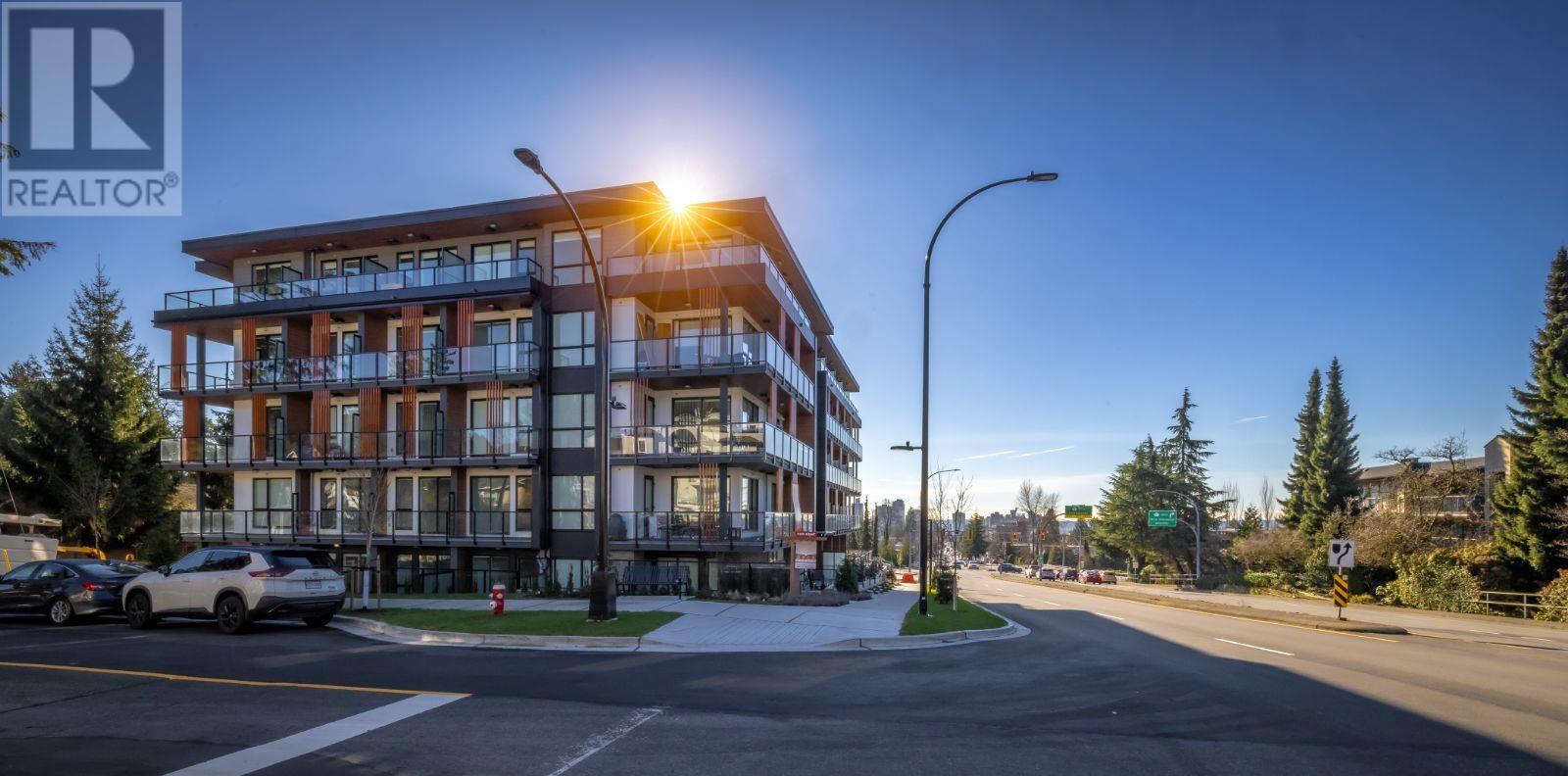 2590 Lonsdale Avenue, Vancouver, British Columbia  V7N 3H8 - Photo 2 - R2980732