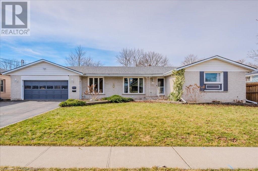 13 Alma Street, Brantford, Ontario  N3R 2G1 - Photo 2 - 40708892