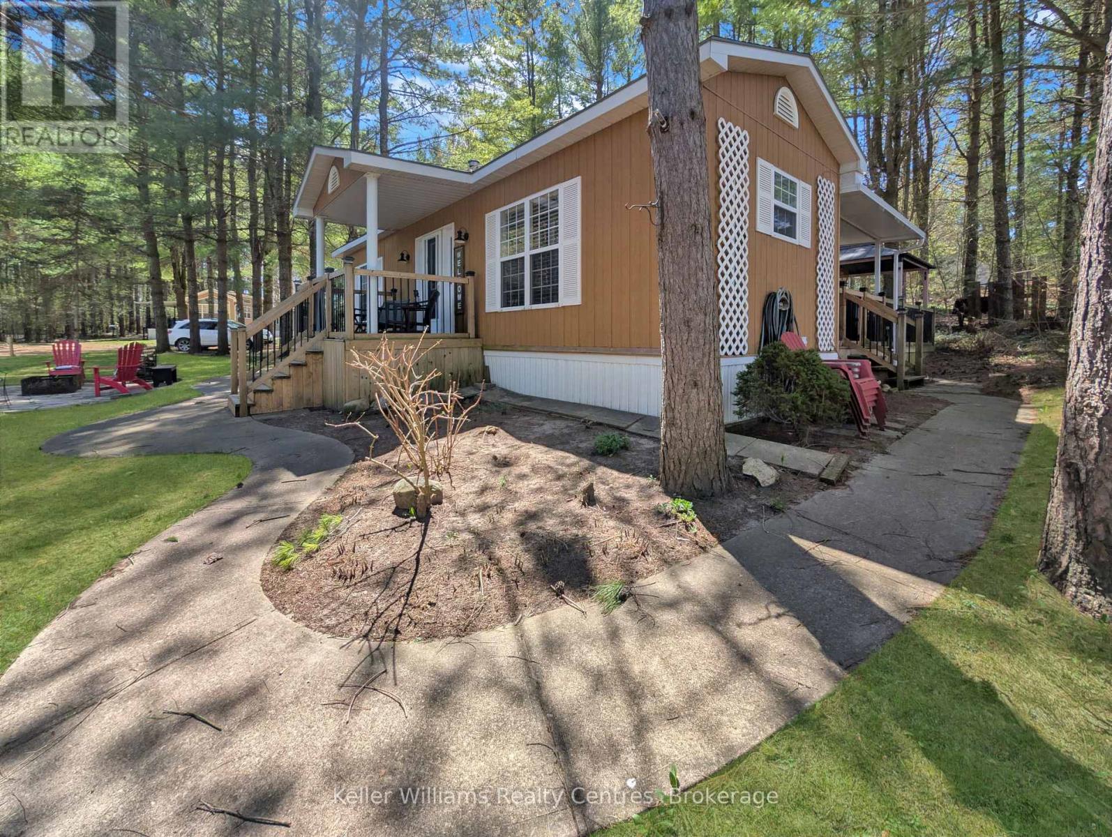 M9 - 13 Southline Avenue, Huron-Kinloss, Ontario  N2Z 2X5 - Photo 4 - X12035013