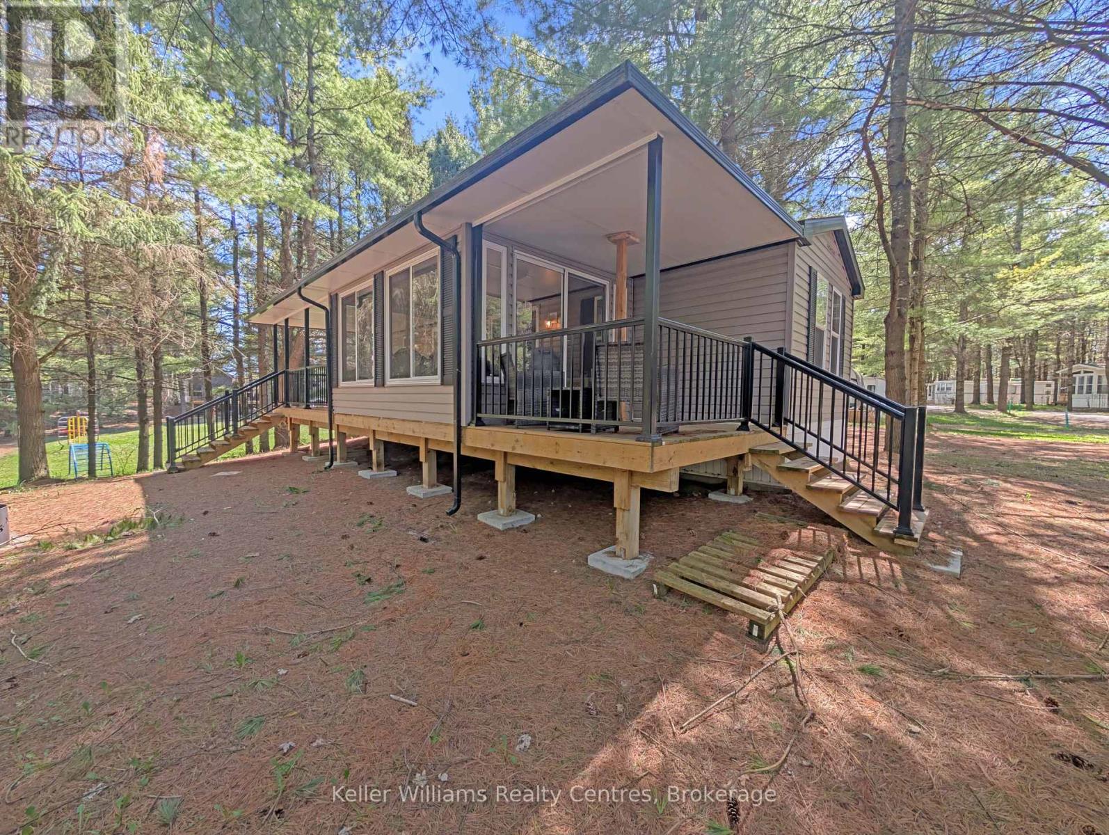P27 - 13 Southline Avenue, Huron-Kinloss, Ontario  N0G 2B0 - Photo 25 - X12035014