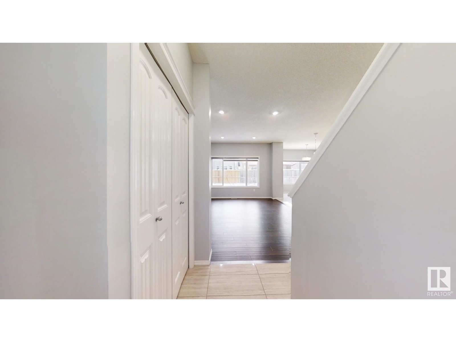 9119 Cooper Cres Sw, Edmonton, Alberta  T6W 3K9 - Photo 6 - E4426911