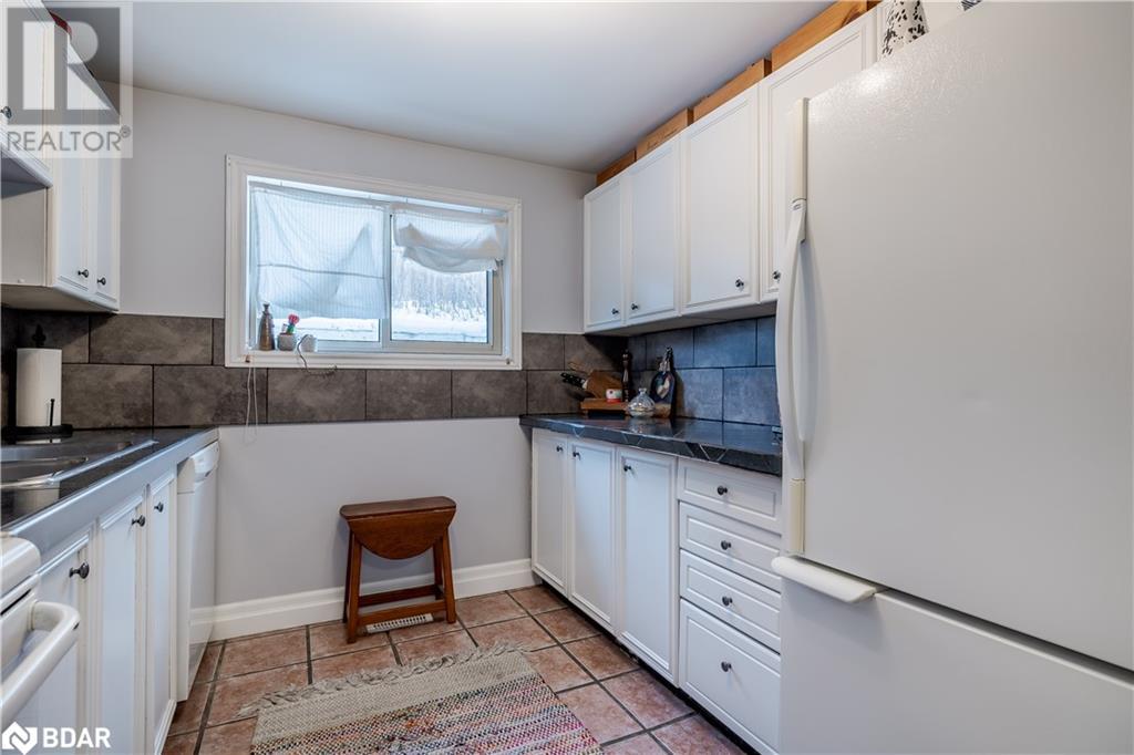 92 Loggers Run, Barrie, Ontario  L4N 6W8 - Photo 12 - 40709170