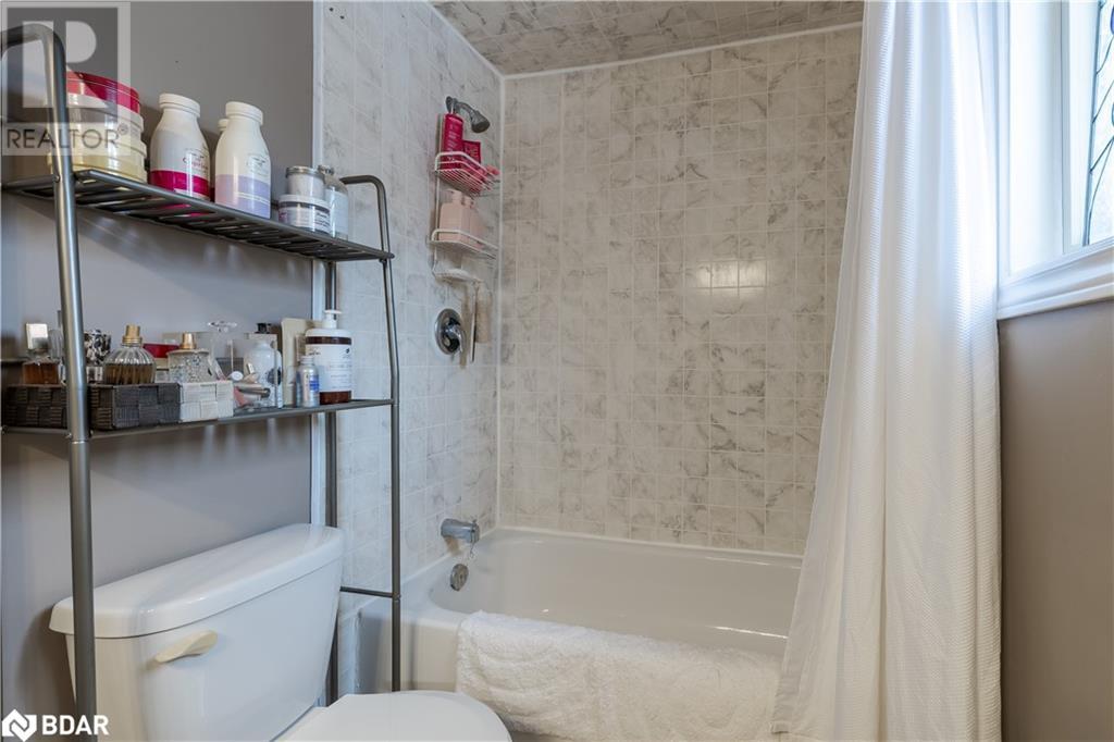 92 Loggers Run, Barrie, Ontario  L4N 6W8 - Photo 22 - 40709170