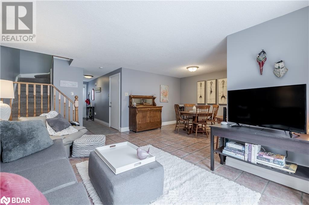 92 Loggers Run, Barrie, Ontario  L4N 6W8 - Photo 4 - 40709170