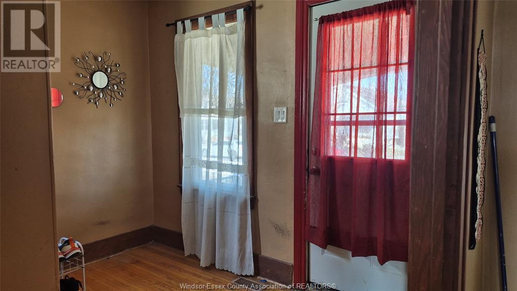 Property at 1489 MARENTETTE image 5