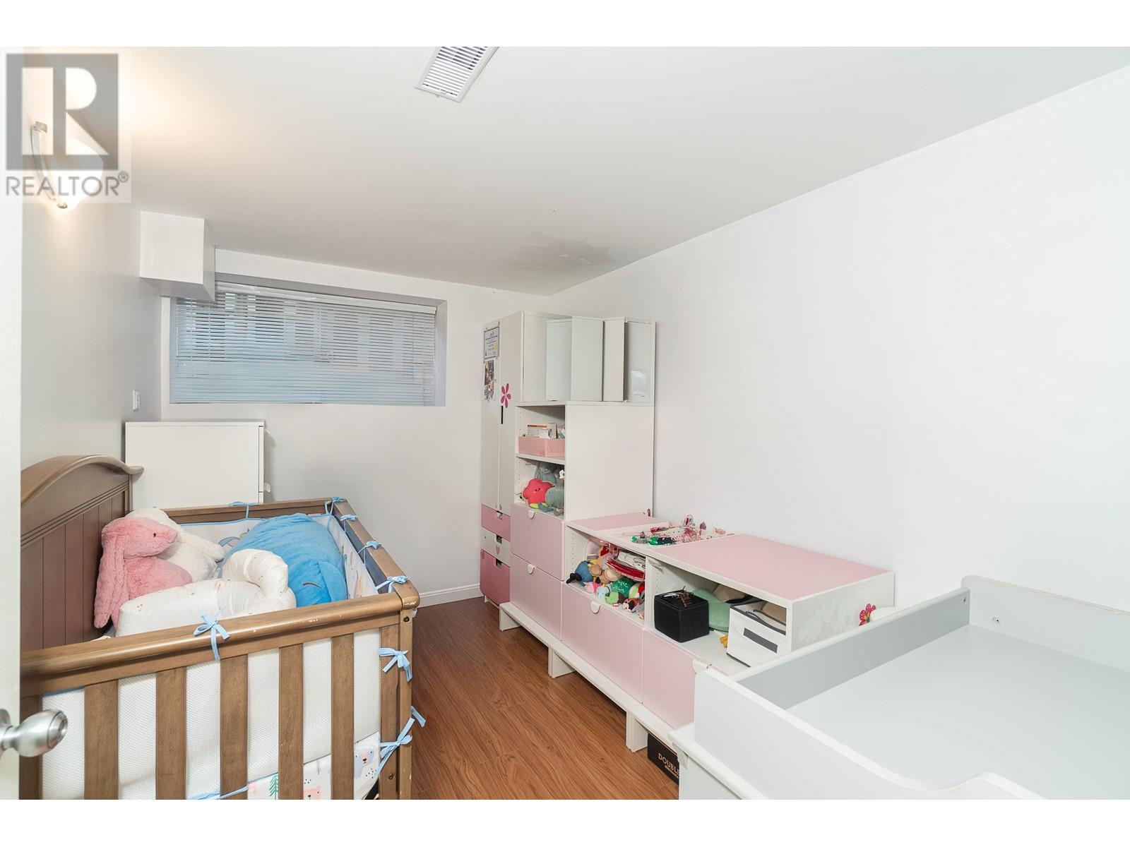 578 W 59th Avenue, Vancouver, British Columbia  V6P 1X5 - Photo 34 - R2975614