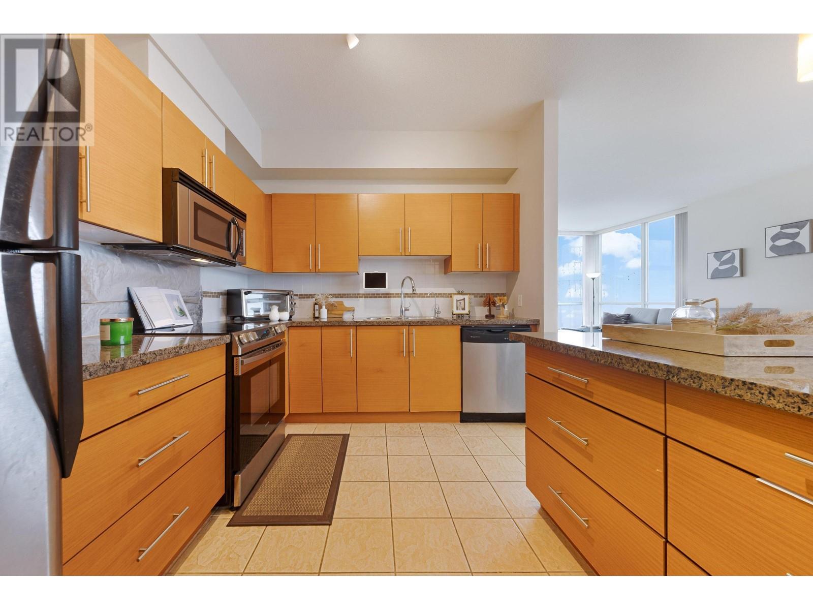 3002 2225 Holdom Avenue, Burnaby, British Columbia  V5B 0A1 - Photo 6 - R2952565