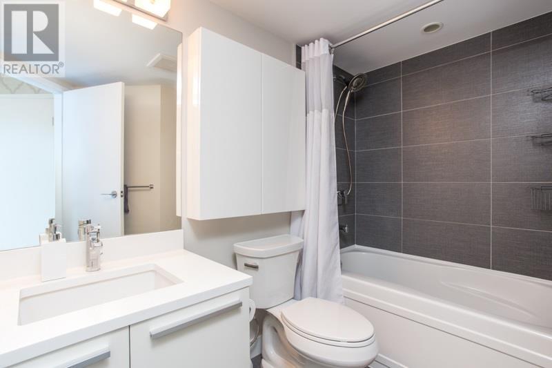 Listing Picture 9 of 17 : 403 1323 HOMER STREET, Vancouver / 溫哥華 - 魯藝地產 Yvonne Lu Group - MLS Medallion Club Member