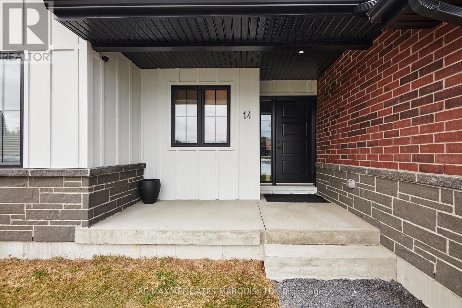 Property at 14 MATTHEW KIERAN CRESCENT image 4
