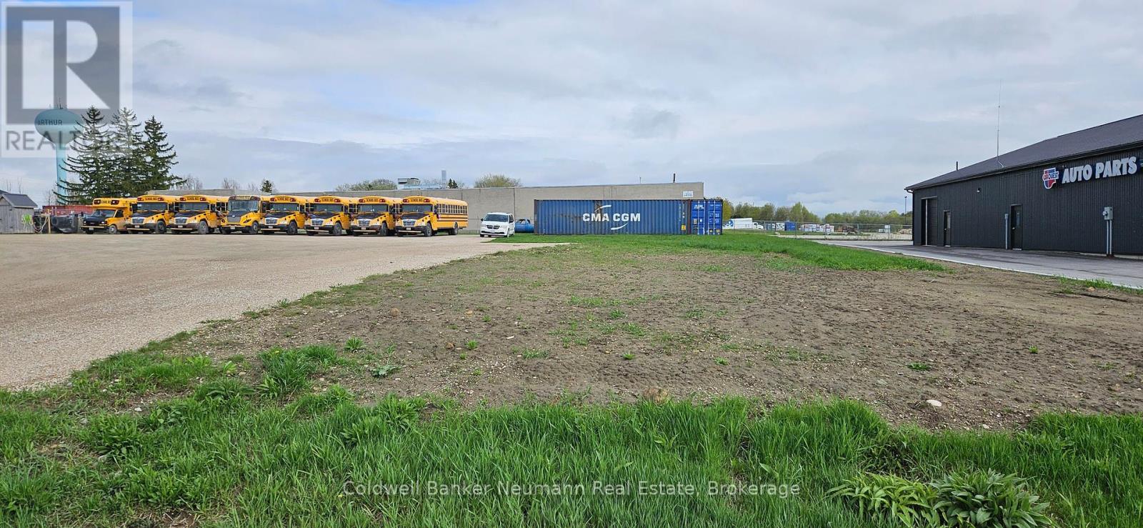 4 Wells Street W, Wellington North (Arthur), Ontario  N0G 1A0 - Photo 2 - X12035135