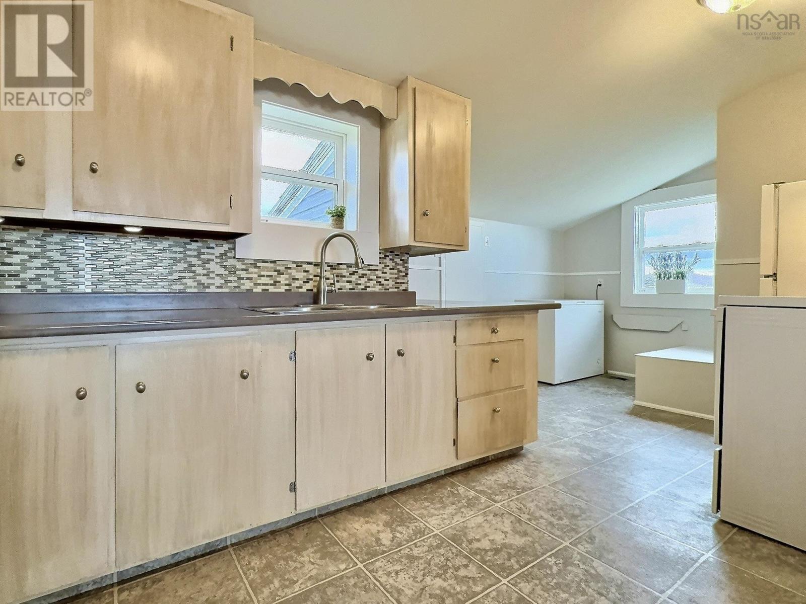 13048 Cabot Trail Road, Grand Étang, Nova Scotia  B0E 1L0 - Photo 13 - 202505548