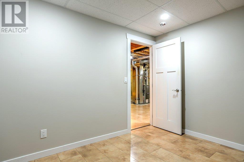 Property at 5017 5th Avenue image 2