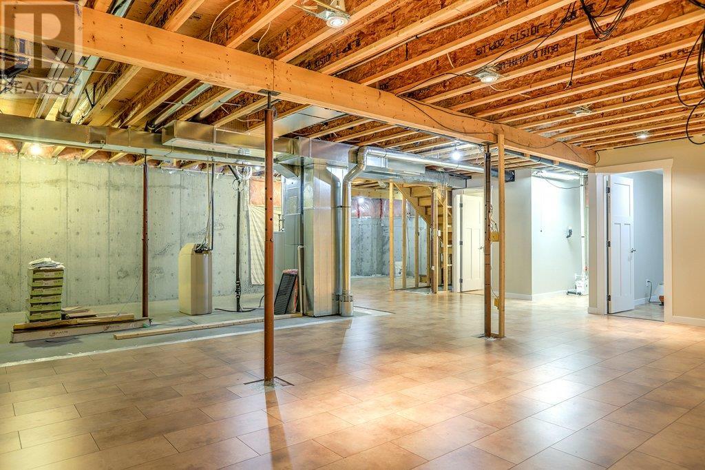 5017 5th Avenue, Vernon, British Columbia  V1H 2A3 - Photo 43 - 10339530