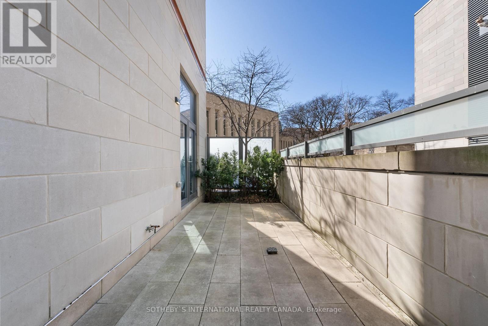 Th 5 - 63 St. Mary Street, Toronto, Ontario  M5S 0A4 - Photo 14 - C12035096