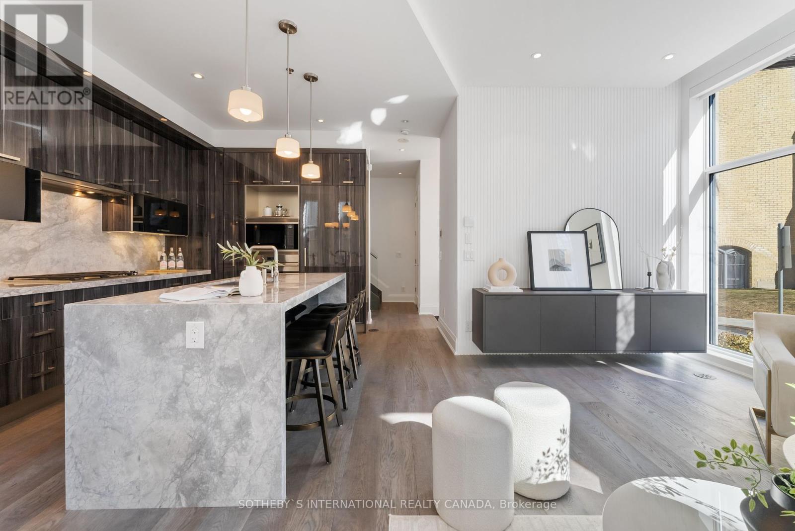 Th 5 - 63 St. Mary Street, Toronto, Ontario  M5S 0A4 - Photo 15 - C12035096