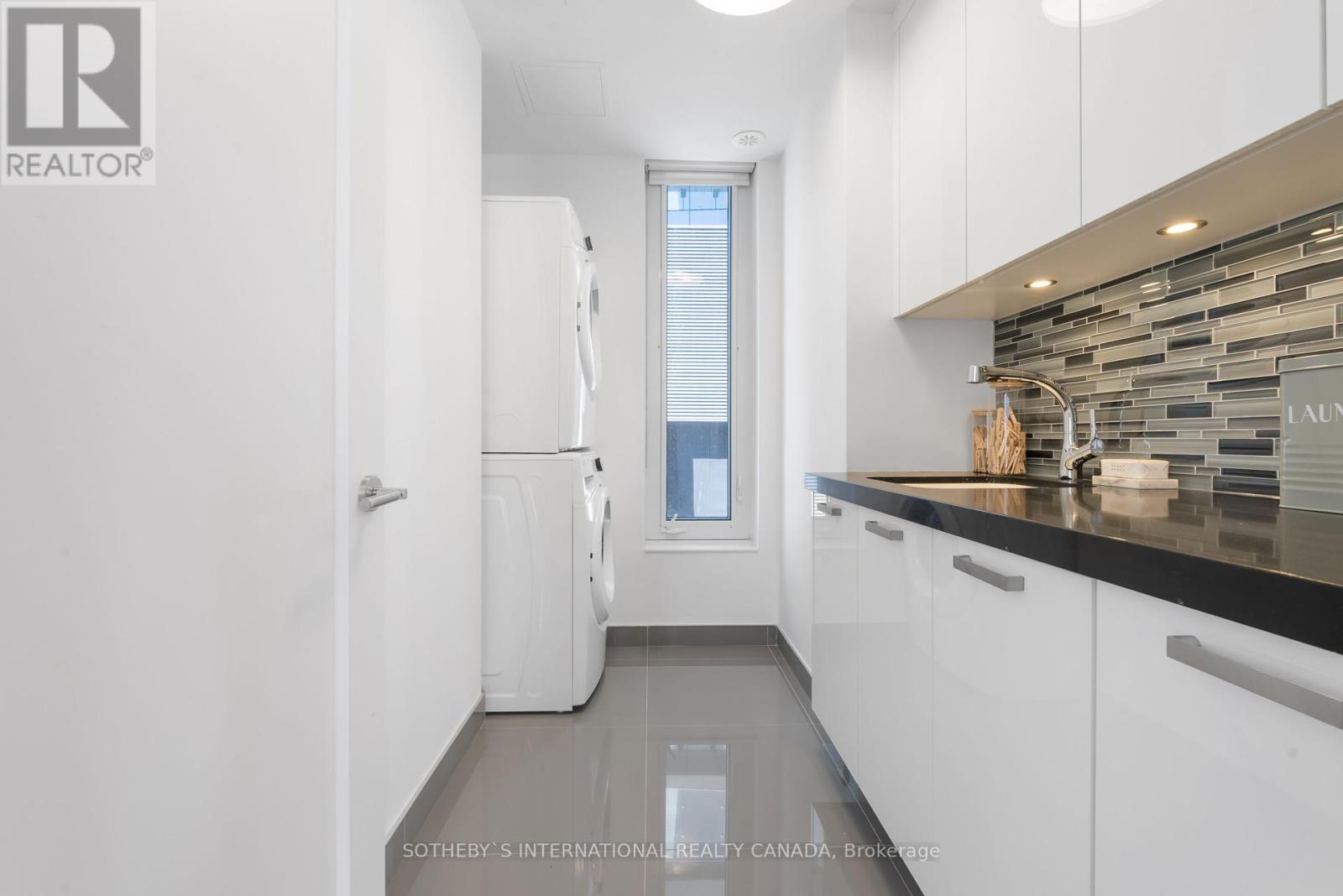 Th 5 - 63 St. Mary Street, Toronto, Ontario  M5S 0A4 - Photo 24 - C12035096