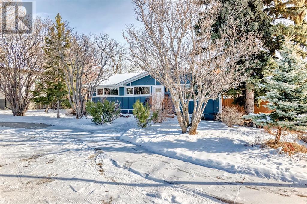 2 Grove Hill Place Sw, Calgary, Alberta  T3E 4G9 - Photo 45 - A2197534