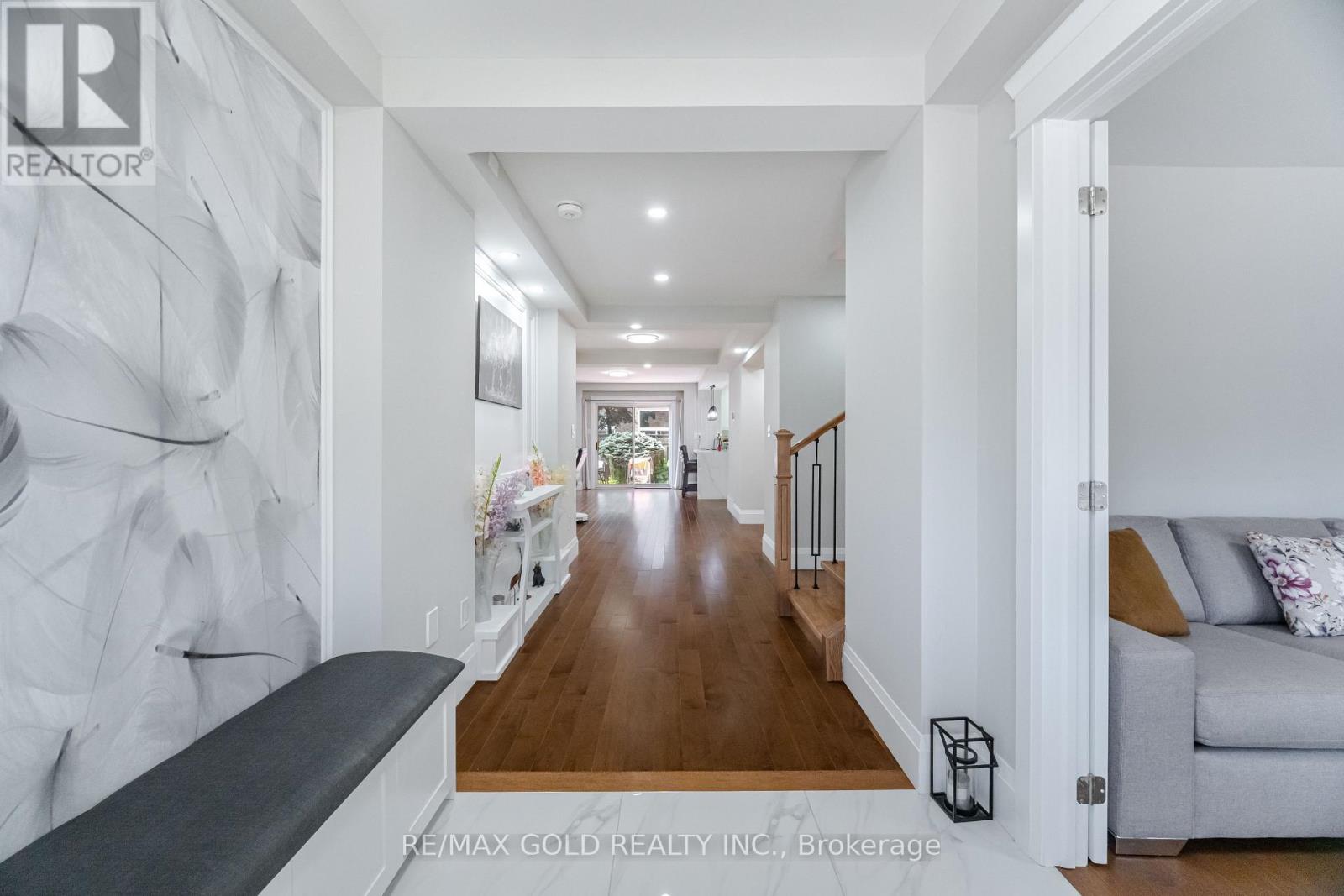 Property at 8 FOXMERE ROAD image 4