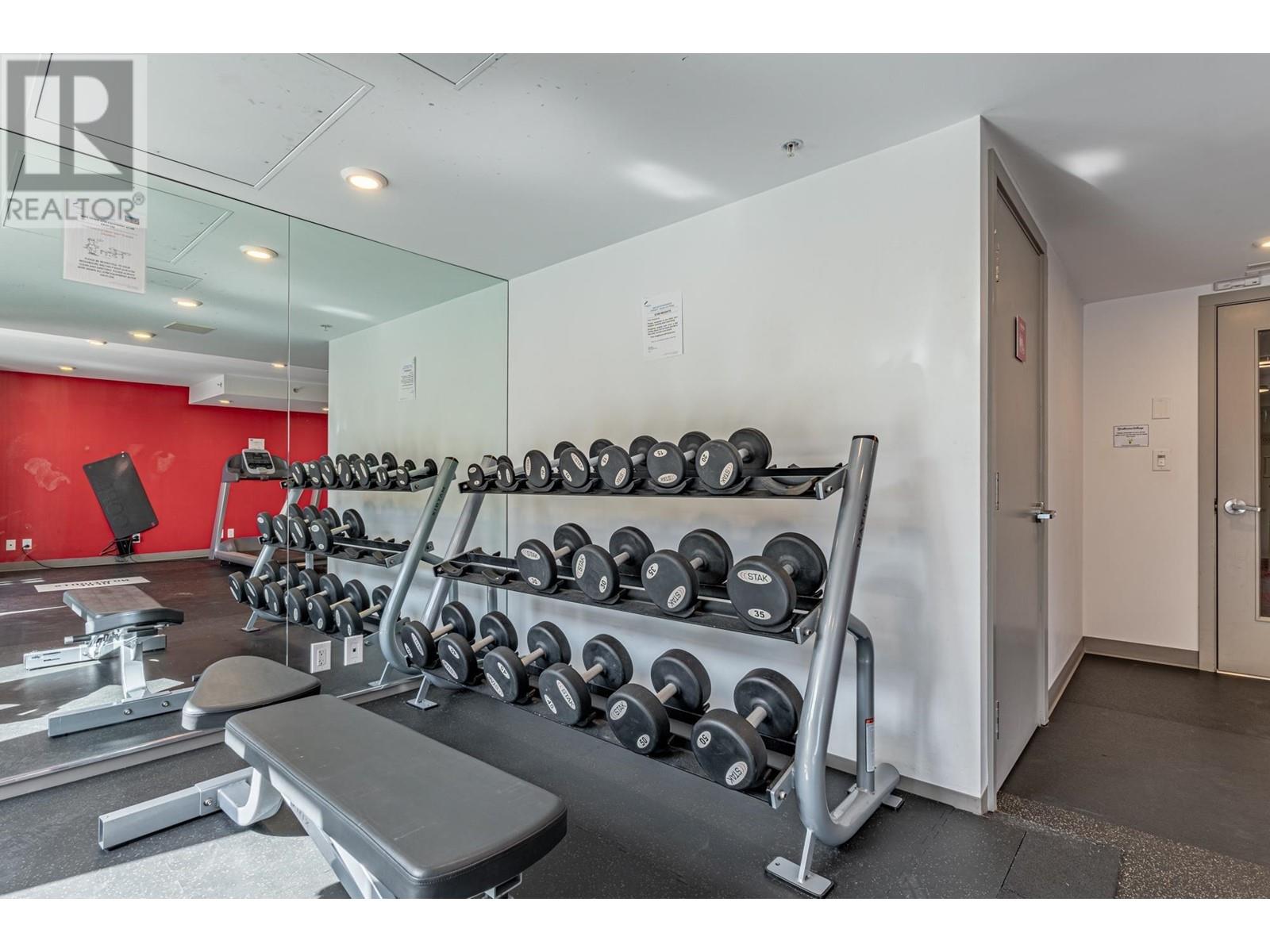 Listing Picture 19 of 22 : 908 933 E HASTINGS STREET, Vancouver / 溫哥華 - 魯藝地產 Yvonne Lu Group - MLS Medallion Club Member