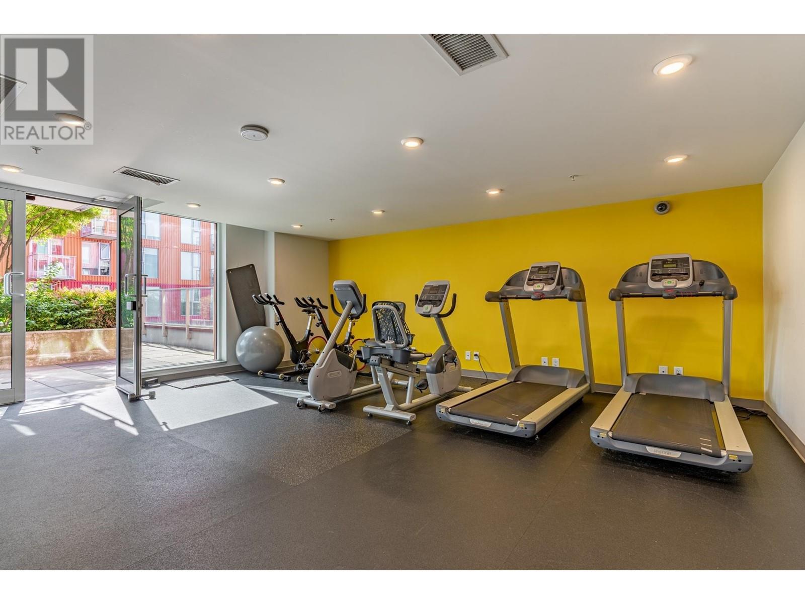 Listing Picture 21 of 22 : 908 933 E HASTINGS STREET, Vancouver / 溫哥華 - 魯藝地產 Yvonne Lu Group - MLS Medallion Club Member