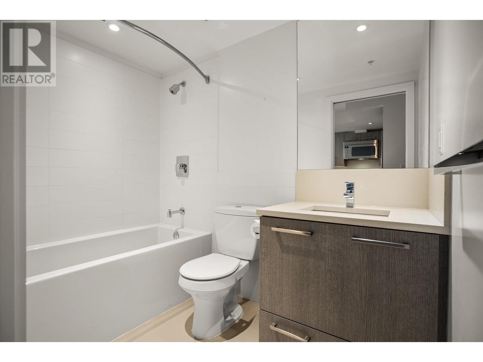 Listing Picture 8 of 22 : 908 933 E HASTINGS STREET, Vancouver / 溫哥華 - 魯藝地產 Yvonne Lu Group - MLS Medallion Club Member