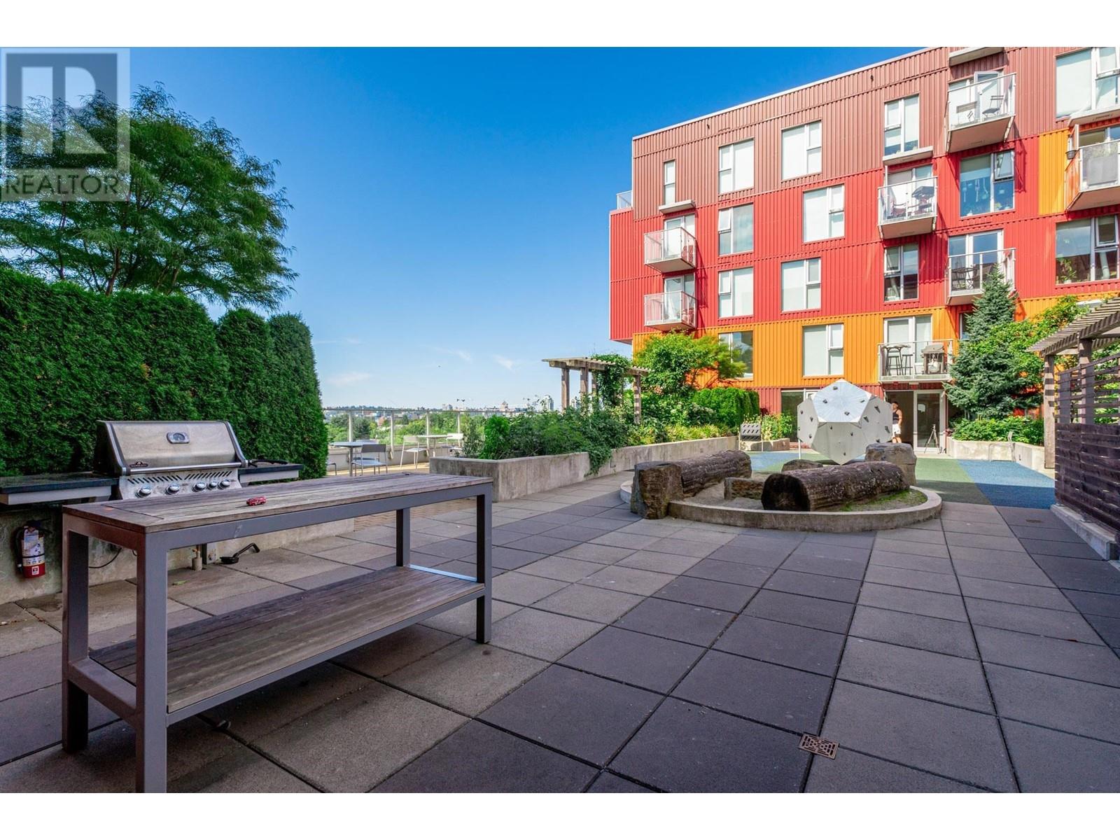 Listing Picture 17 of 22 : 908 933 E HASTINGS STREET, Vancouver / 溫哥華 - 魯藝地產 Yvonne Lu Group - MLS Medallion Club Member