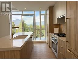 607 2385 EMERY COURT, North Vancouver, British Columbia