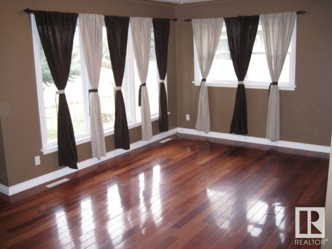 Property at 12720 135 AV NW image 3