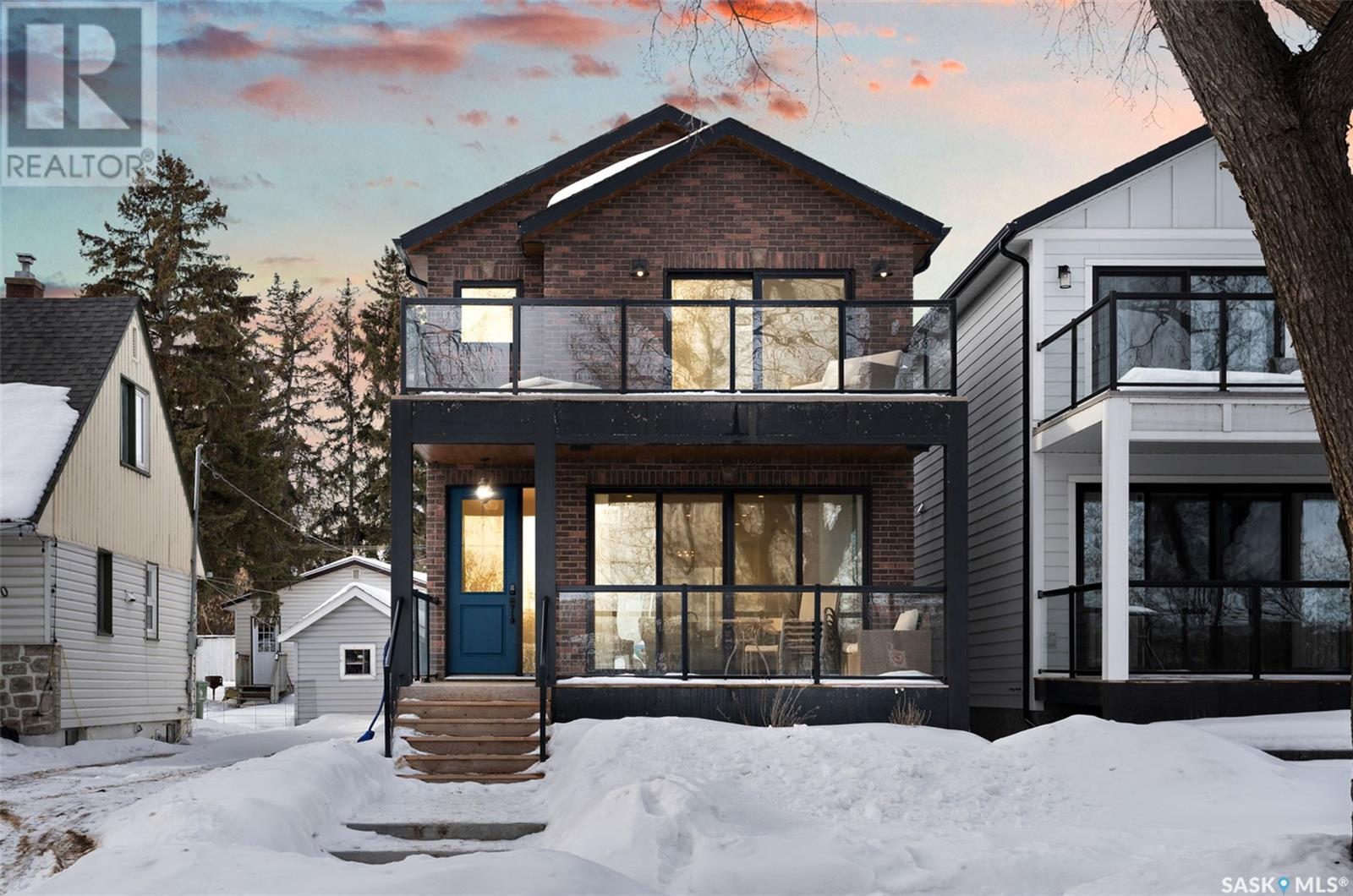 Property at 1172A Spadina CRESCENT E image 1