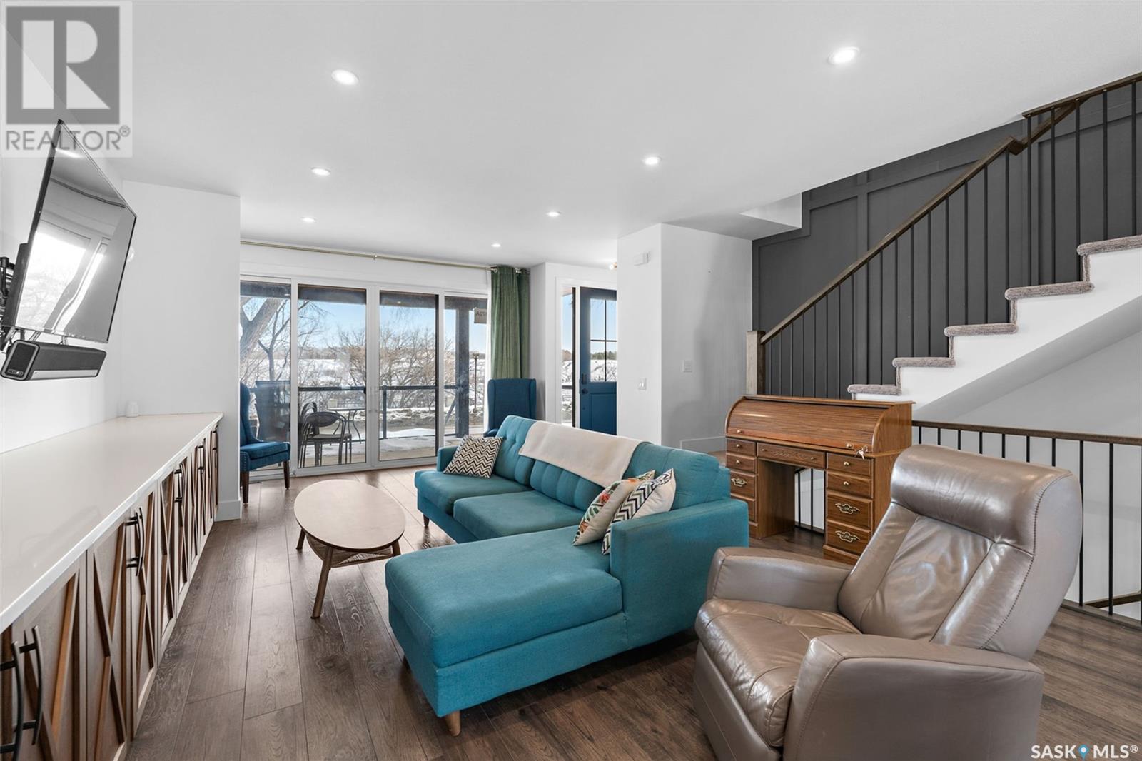 Property at 1172A Spadina CRESCENT E image 5