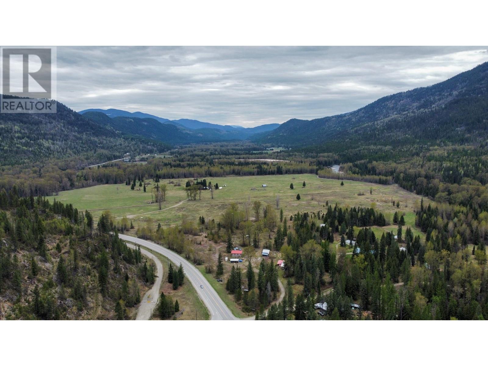 1978 Airport Road, Salmo, British Columbia  V0G 1Z0 - Photo 28 - 10339969