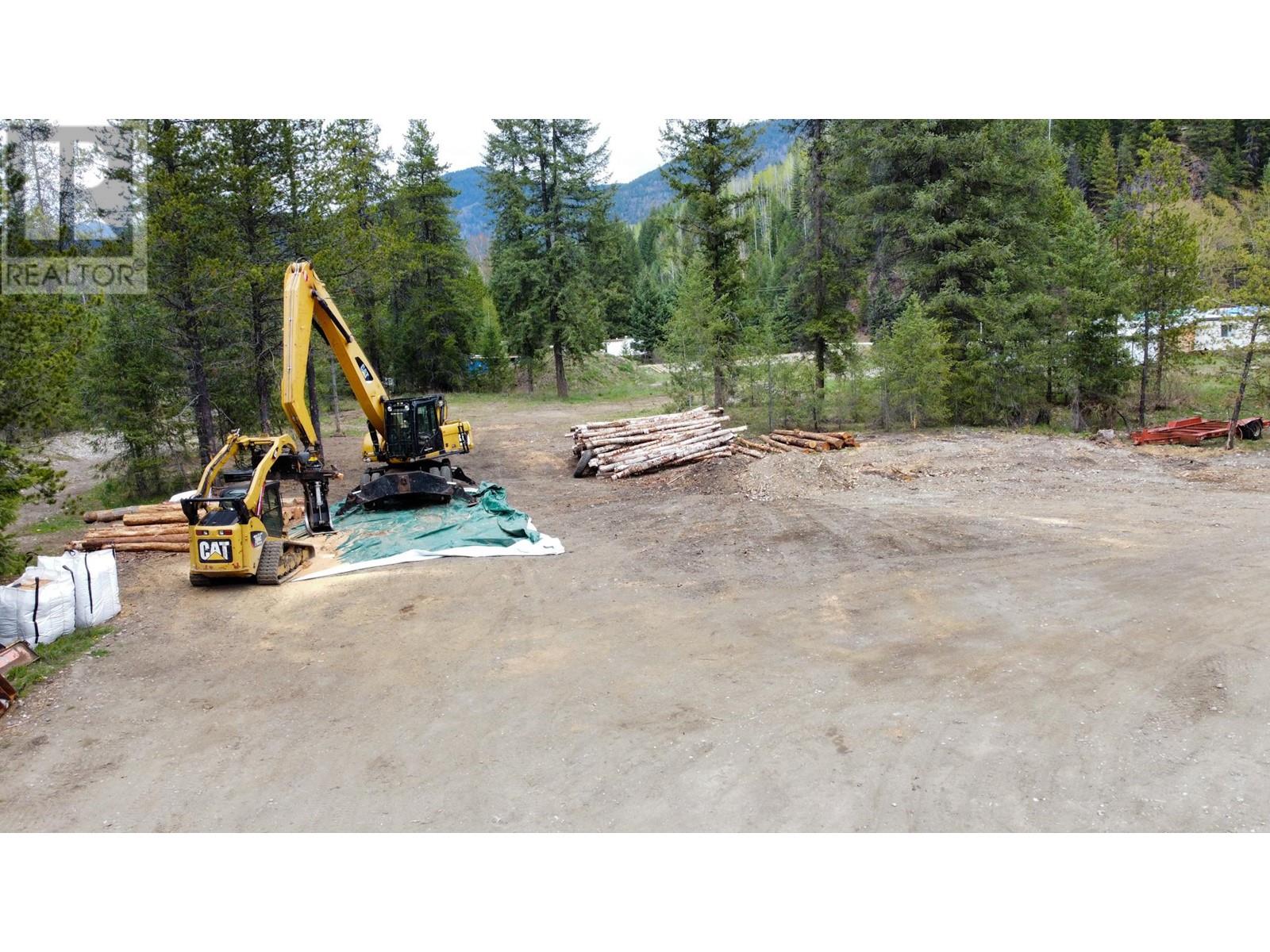 1978 Airport Road, Salmo, British Columbia  V0G 1Z0 - Photo 31 - 10339969