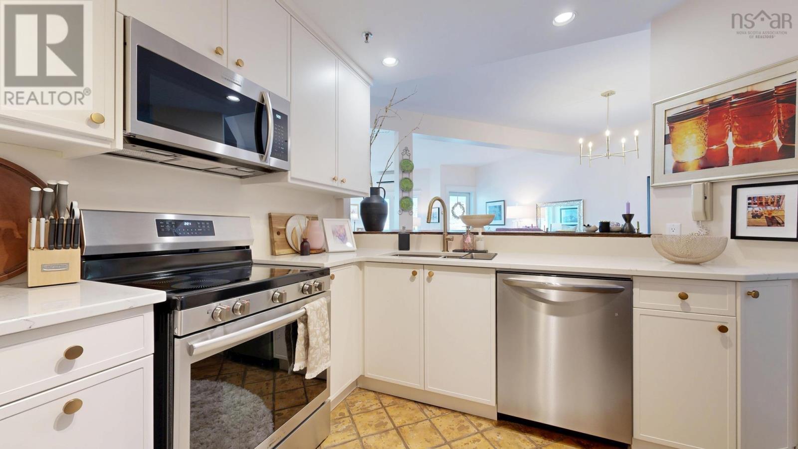 102 575 Main Street, Mahone Bay, Nova Scotia  B0J 2E0 - Photo 19 - 202505550