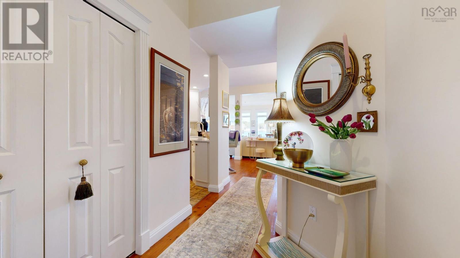 102 575 Main Street, Mahone Bay, Nova Scotia  B0J 2E0 - Photo 4 - 202505550