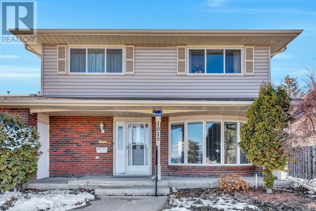 1015 Parkwood Way Se, Calgary, Alberta  T2J 3V4 - Photo 3 - A2201501