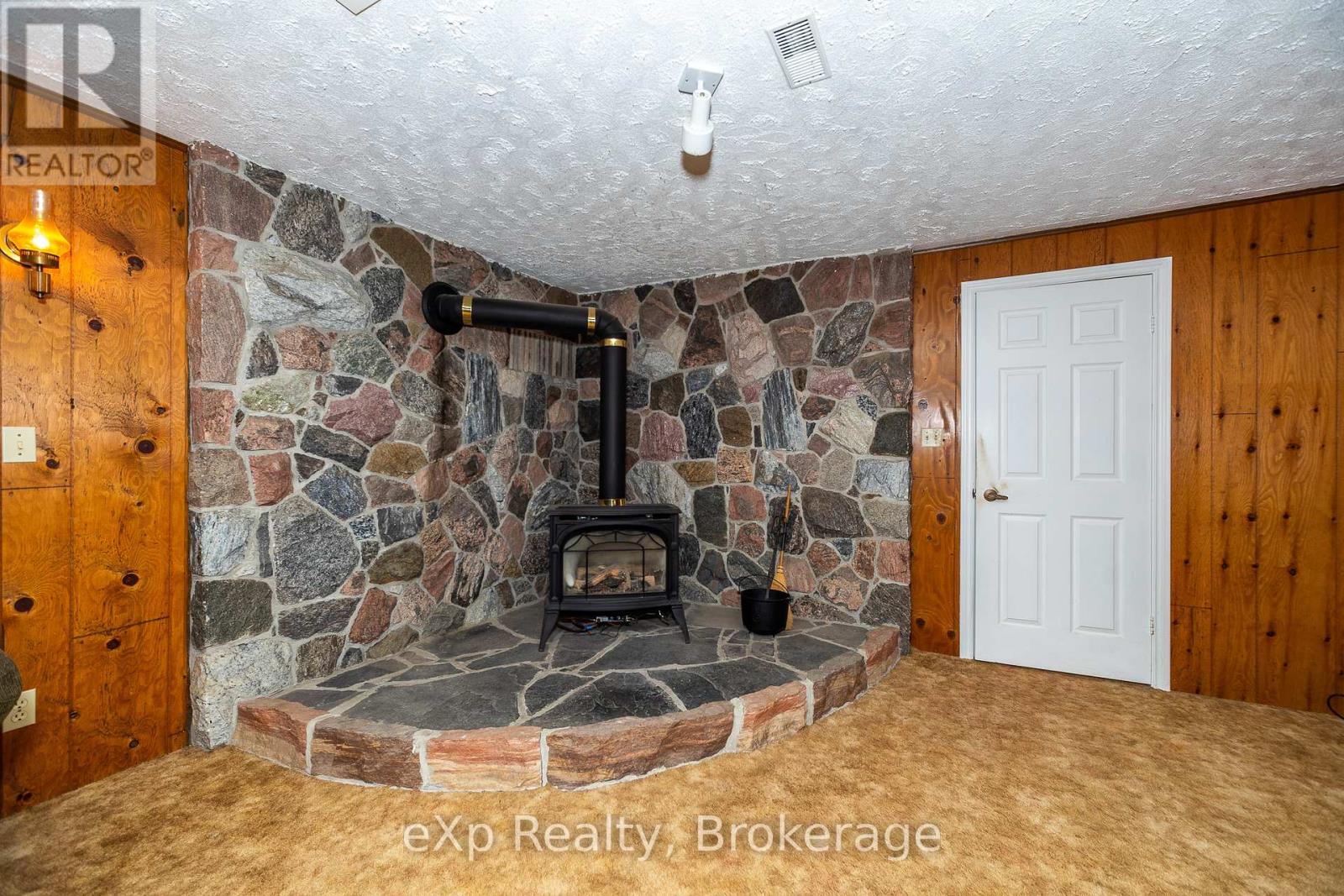 439607 Sydenham-Lakeshore Drive, Meaford, Ontario  N0H 1B0 - Photo 23 - X12035268